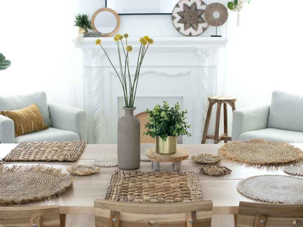 gorgeous dining room with modern rustic boho tablescape